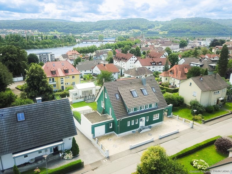 Villa Verde | Kernsanierte Architektenvilla mit Panoramablick auf den Rhein in Bad Säckingen